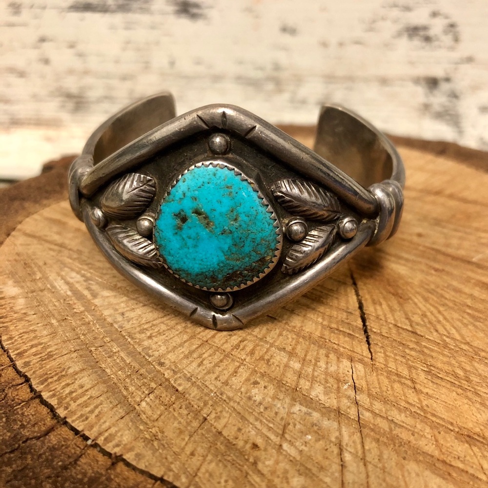 Vintage Navajo turquoise cuff bracelet